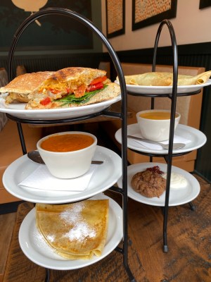 Whistling Kettle, Schenectady