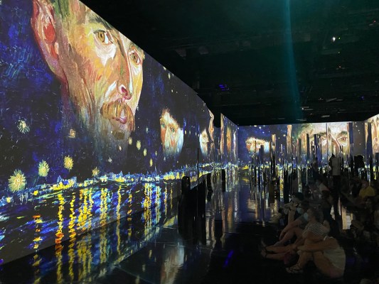 Immersive Van Gogh Exhibit NYC
